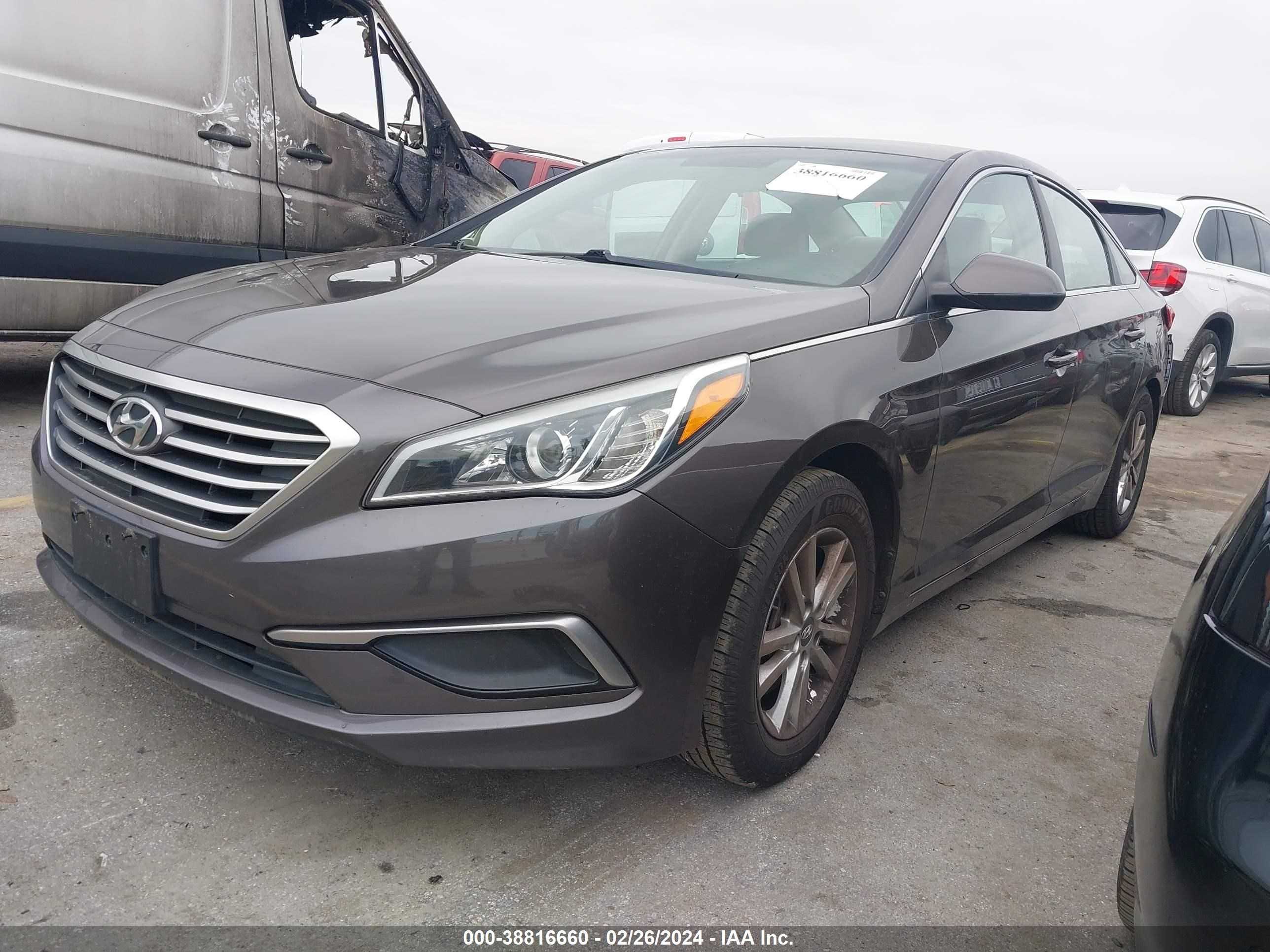 Photo 1 VIN: 5NPE24AF0HH585915 - HYUNDAI SONATA 