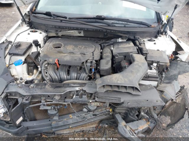 Photo 9 VIN: 5NPE24AF0JH602945 - HYUNDAI SONATA 