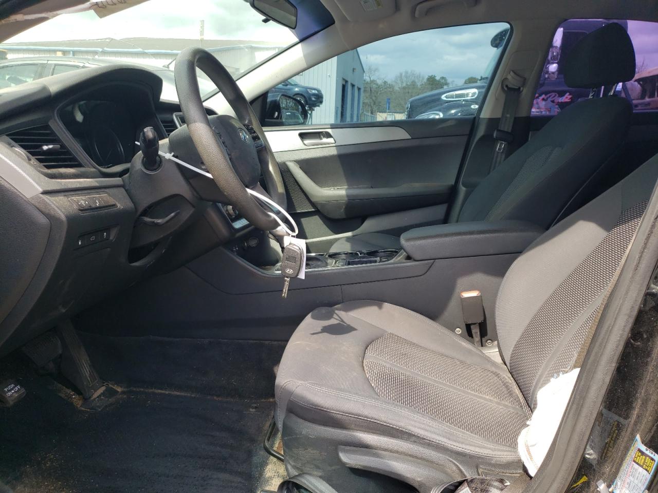 Photo 6 VIN: 5NPE24AF0JH604159 - HYUNDAI SONATA 