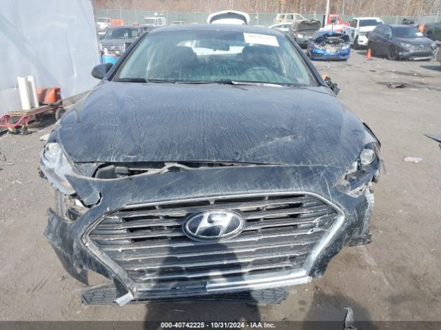 Photo 5 VIN: 5NPE24AF0JH607272 - HYUNDAI SONATA 