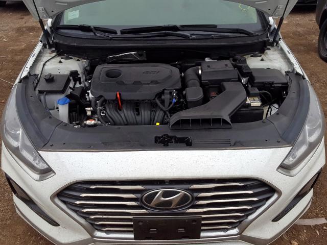 Photo 6 VIN: 5NPE24AF0JH643186 - HYUNDAI SONATA SE 