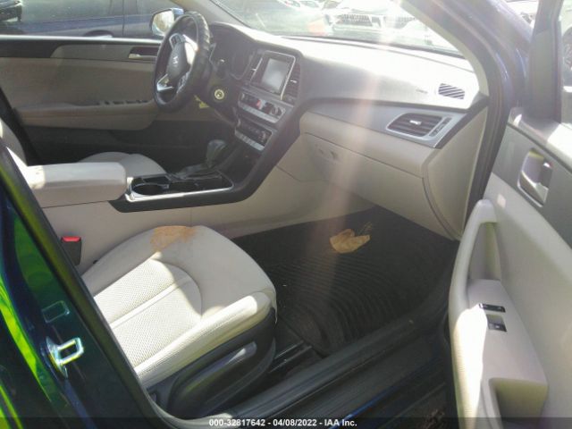 Photo 4 VIN: 5NPE24AF0JH659453 - HYUNDAI SONATA 