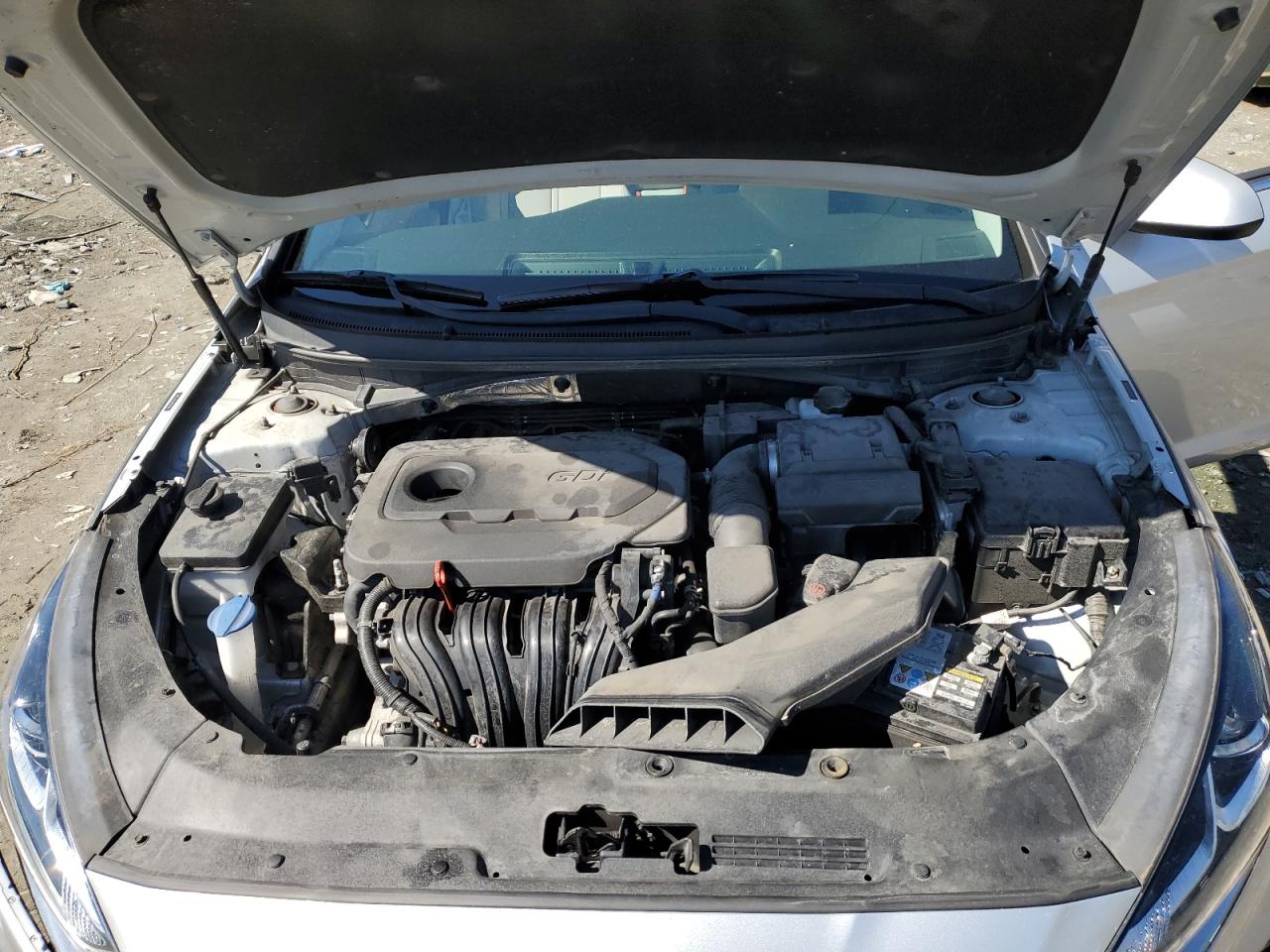 Photo 10 VIN: 5NPE24AF0JH692940 - HYUNDAI SONATA 