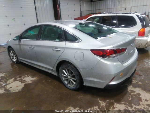 Photo 2 VIN: 5NPE24AF0JH693022 - HYUNDAI SONATA 