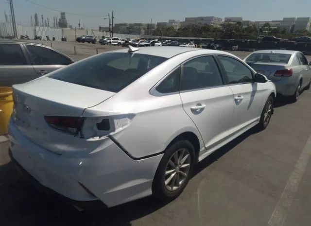 Photo 3 VIN: 5NPE24AF0JH706142 - HYUNDAI SONATA 