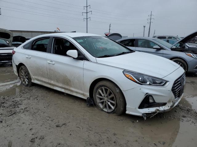 Photo 3 VIN: 5NPE24AF0JH720333 - HYUNDAI SONATA SE 