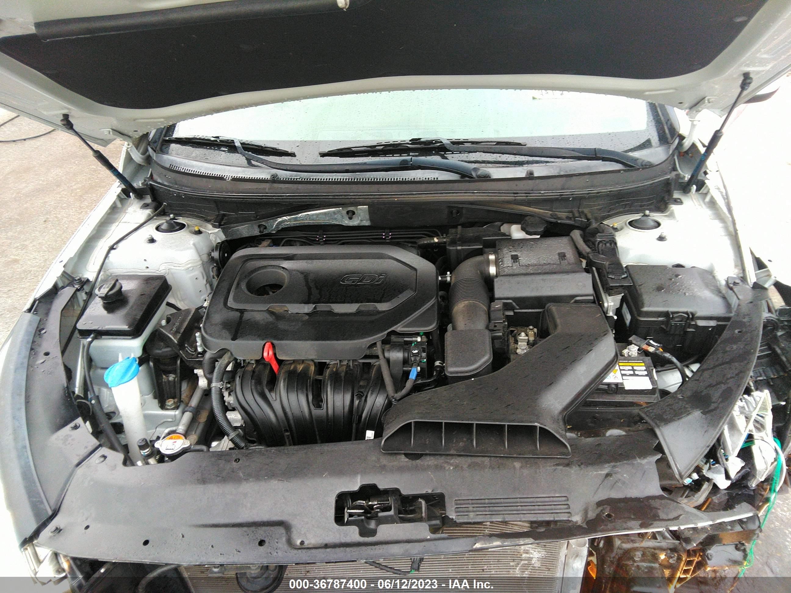 Photo 9 VIN: 5NPE24AF0JH721143 - HYUNDAI SONATA 