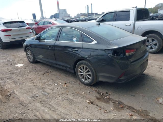 Photo 2 VIN: 5NPE24AF0JH722180 - HYUNDAI SONATA 