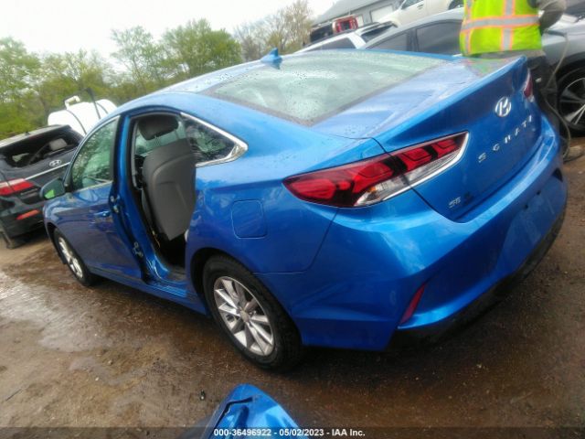 Photo 2 VIN: 5NPE24AF0JH723698 - HYUNDAI SONATA 