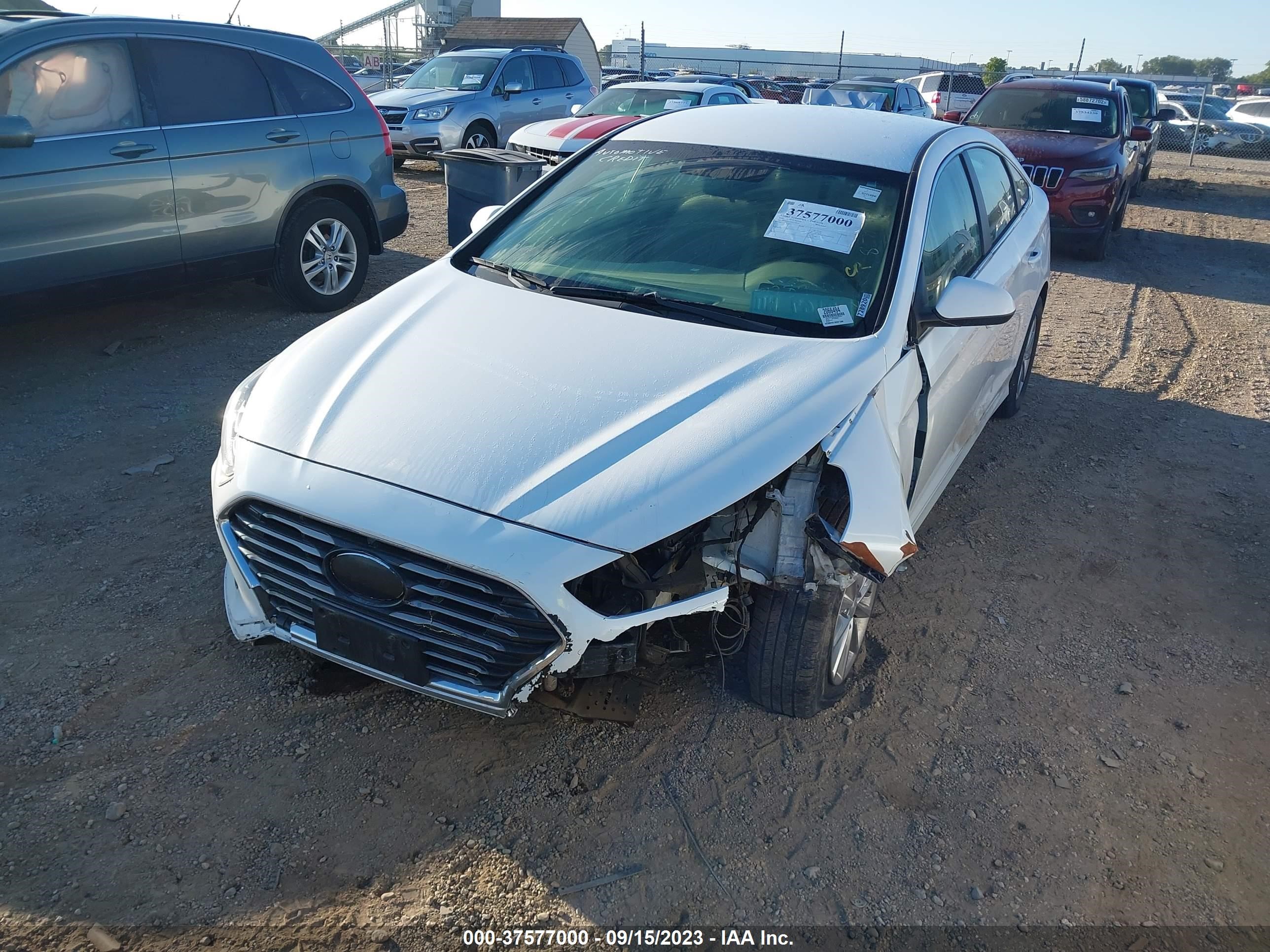 Photo 1 VIN: 5NPE24AF0JH728920 - HYUNDAI SONATA 