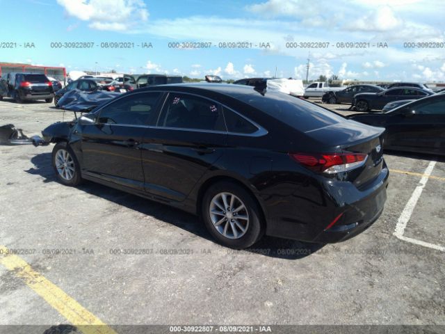 Photo 2 VIN: 5NPE24AF0KH750207 - HYUNDAI SONATA 