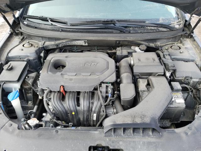 Photo 6 VIN: 5NPE24AF0KH769078 - HYUNDAI SONATA SE 