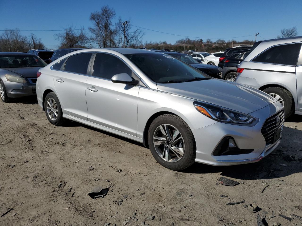 Photo 3 VIN: 5NPE24AF0KH781652 - HYUNDAI SONATA 