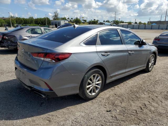 Photo 3 VIN: 5NPE24AF0KH788584 - HYUNDAI SONATA SE 