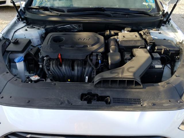 Photo 6 VIN: 5NPE24AF0KH788665 - HYUNDAI SONATA SE 