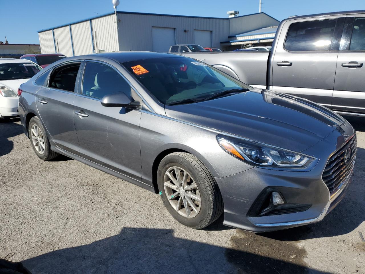 Photo 3 VIN: 5NPE24AF0KH796121 - HYUNDAI SONATA 