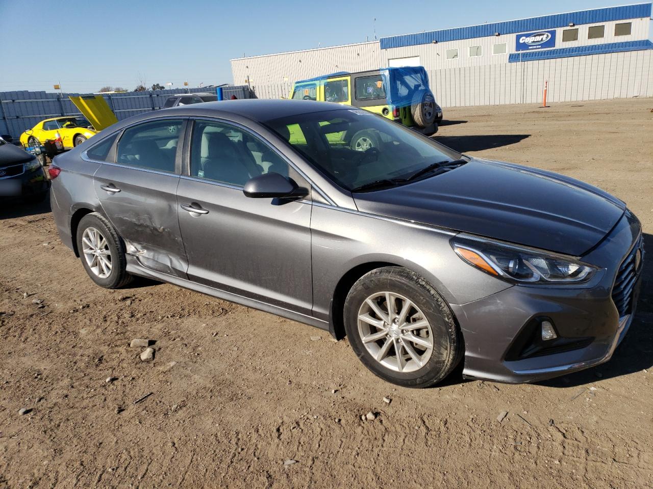 Photo 3 VIN: 5NPE24AF0KH799570 - HYUNDAI SONATA 