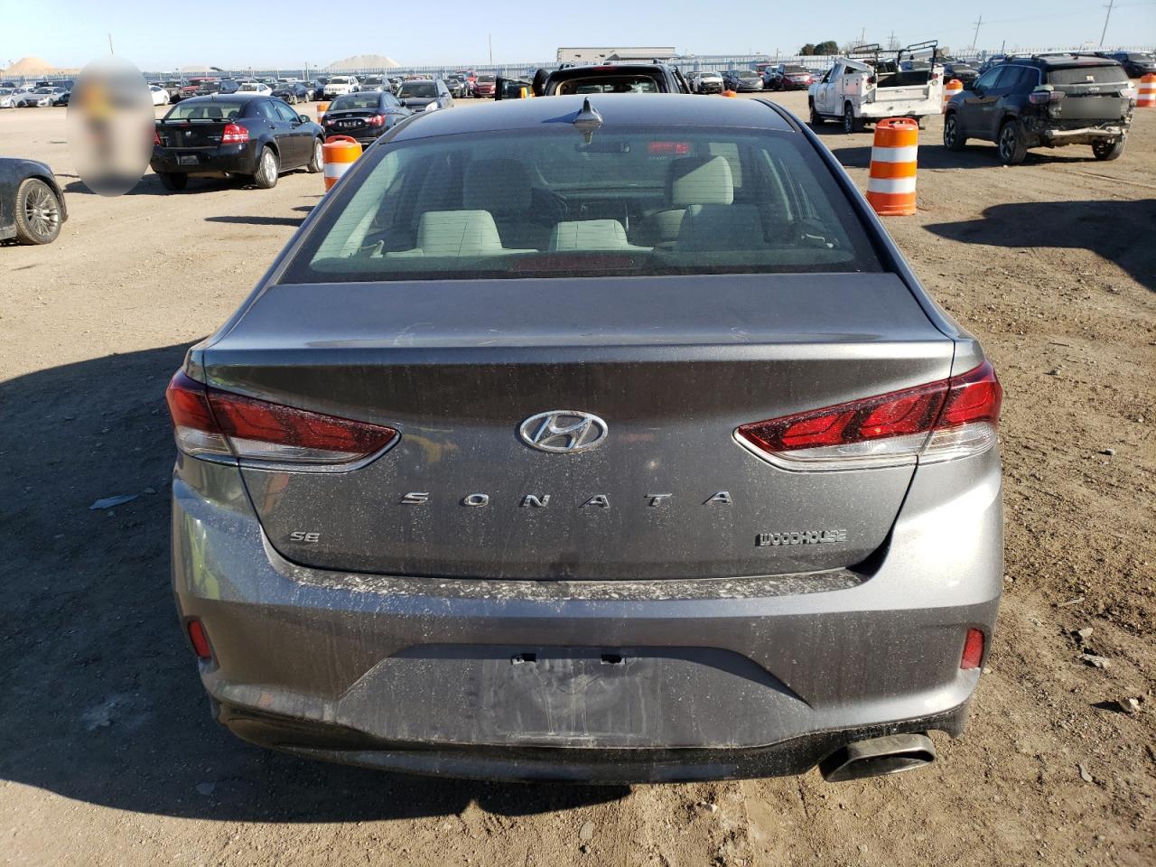 Photo 5 VIN: 5NPE24AF0KH799570 - HYUNDAI SONATA 