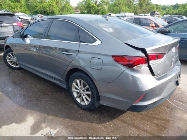 Photo 2 VIN: 5NPE24AF0KH801107 - HYUNDAI SONATA 