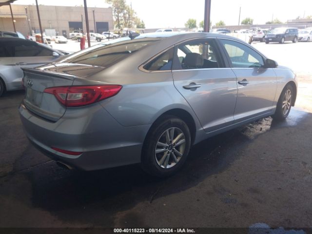 Photo 3 VIN: 5NPE24AF1FH003091 - HYUNDAI SONATA 