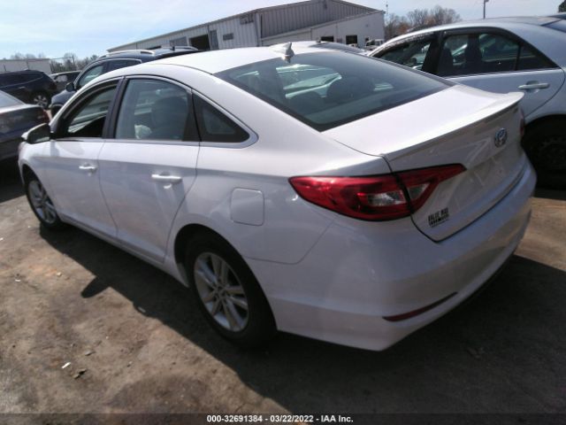 Photo 2 VIN: 5NPE24AF1FH009781 - HYUNDAI SONATA 