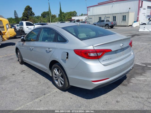 Photo 2 VIN: 5NPE24AF1FH014480 - HYUNDAI SONATA 