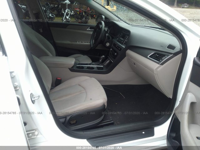 Photo 4 VIN: 5NPE24AF1FH040593 - HYUNDAI SONATA 