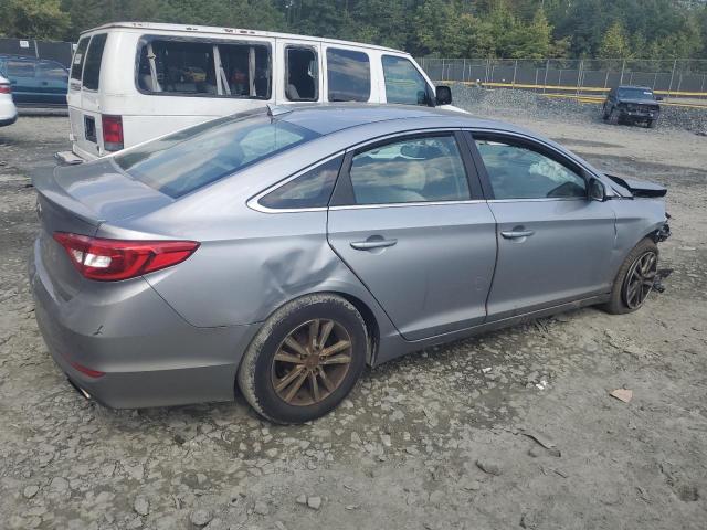 Photo 2 VIN: 5NPE24AF1FH079667 - HYUNDAI SONATA SE 