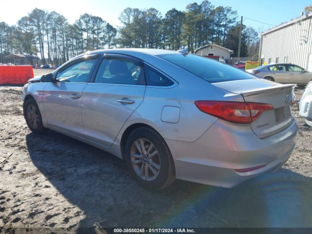 Photo 2 VIN: 5NPE24AF1FH105698 - HYUNDAI SONATA 