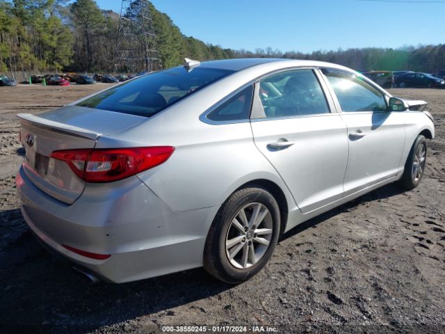 Photo 3 VIN: 5NPE24AF1FH105698 - HYUNDAI SONATA 