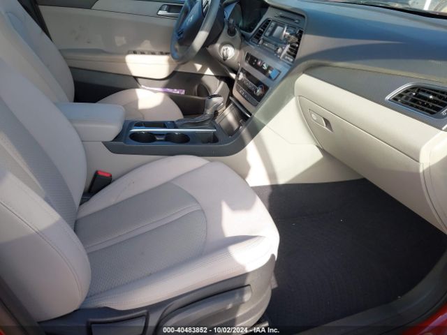 Photo 4 VIN: 5NPE24AF1FH148180 - HYUNDAI SONATA 