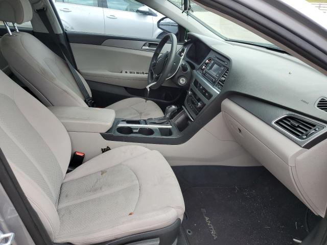 Photo 4 VIN: 5NPE24AF1FH149524 - HYUNDAI SONATA SE 