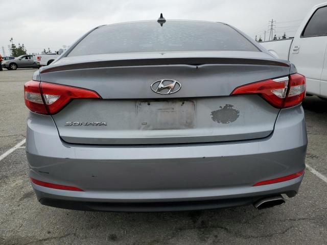 Photo 5 VIN: 5NPE24AF1FH165013 - HYUNDAI SONATA SE 