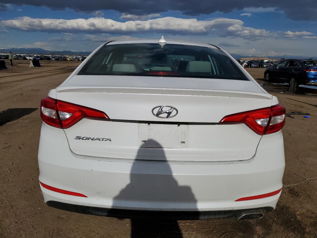 Photo 5 VIN: 5NPE24AF1FH183107 - HYUNDAI SONATA 