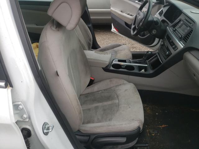 Photo 4 VIN: 5NPE24AF1FH208345 - HYUNDAI SONATA SE 