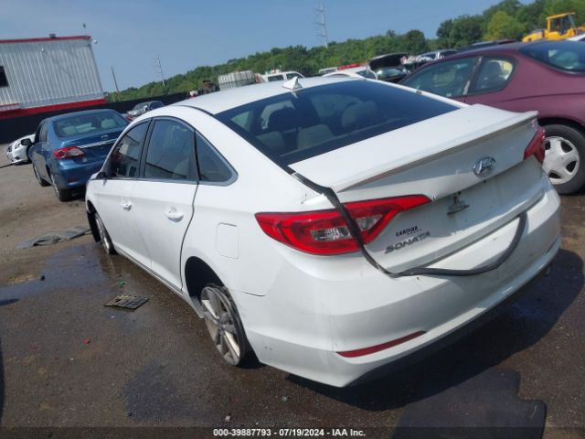 Photo 2 VIN: 5NPE24AF1FH209253 - HYUNDAI SONATA 