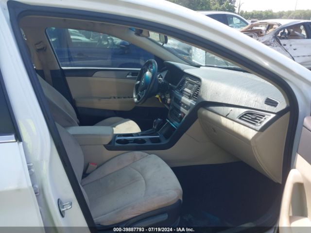 Photo 4 VIN: 5NPE24AF1FH209253 - HYUNDAI SONATA 