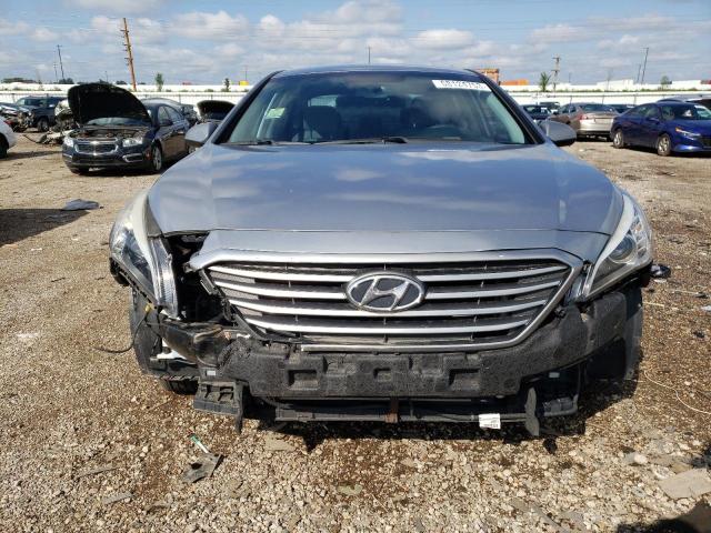 Photo 4 VIN: 5NPE24AF1FH210256 - HYUNDAI SONATA SE 