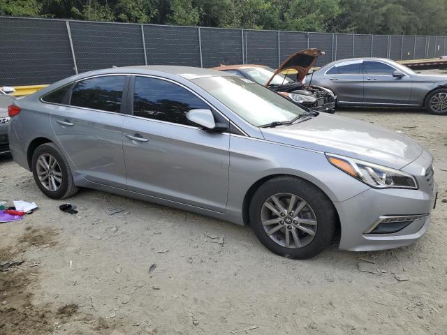 Photo 3 VIN: 5NPE24AF1FH210550 - HYUNDAI SONATA SE 