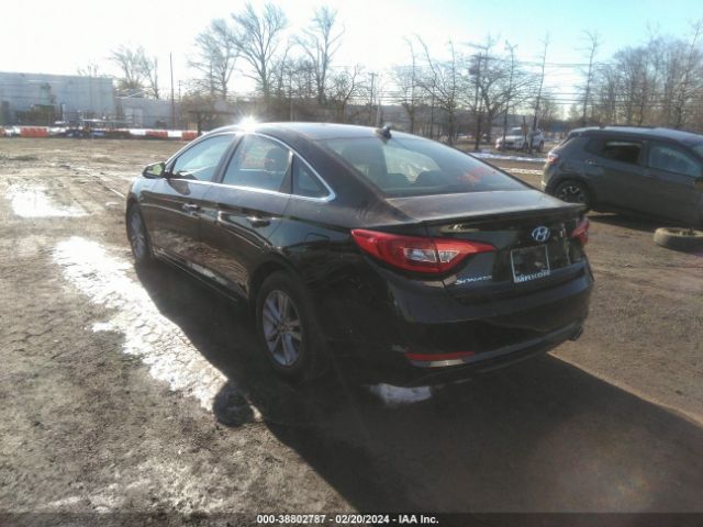 Photo 2 VIN: 5NPE24AF1FH213304 - HYUNDAI SONATA 