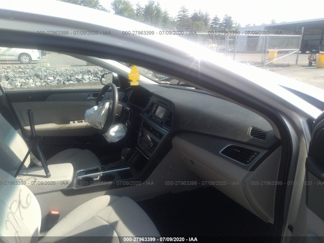 Photo 4 VIN: 5NPE24AF1FH215814 - HYUNDAI SONATA 