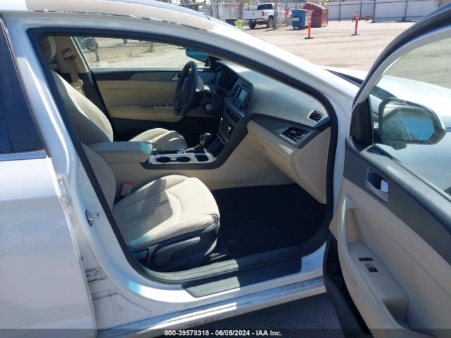 Photo 4 VIN: 5NPE24AF1FH259974 - HYUNDAI SONATA 