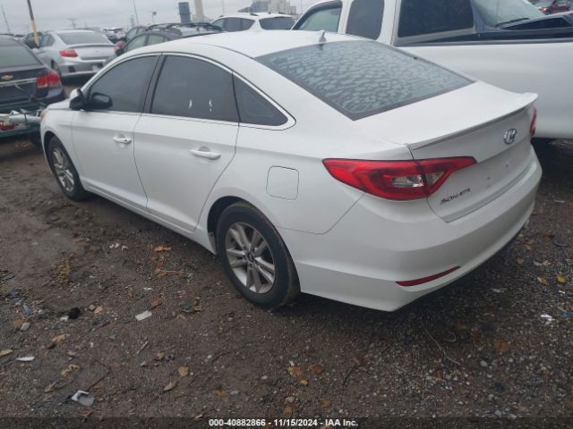 Photo 2 VIN: 5NPE24AF1GH264061 - HYUNDAI SONATA 