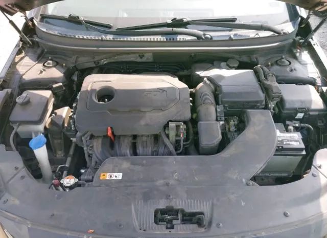 Photo 9 VIN: 5NPE24AF1GH266523 - HYUNDAI SONATA 