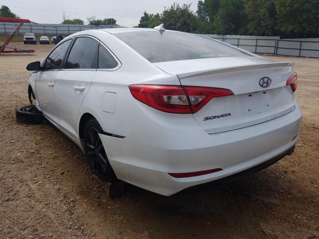 Photo 2 VIN: 5NPE24AF1GH268742 - HYUNDAI SONATA SE 