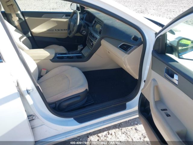 Photo 4 VIN: 5NPE24AF1GH277103 - HYUNDAI SONATA 