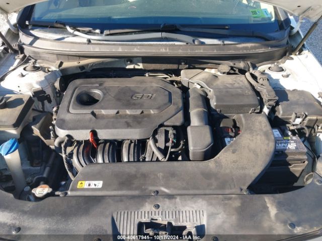 Photo 9 VIN: 5NPE24AF1GH277103 - HYUNDAI SONATA 