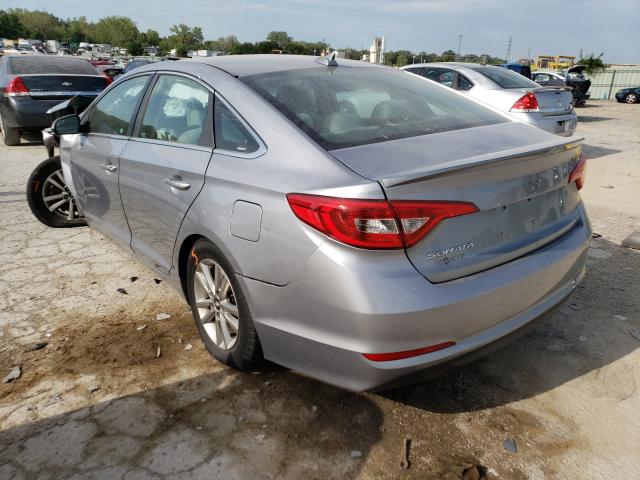 Photo 2 VIN: 5NPE24AF1GH280423 - HYUNDAI SONATA SE 