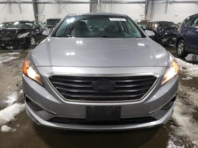 Photo 4 VIN: 5NPE24AF1GH283032 - HYUNDAI SONATA SE 