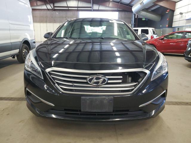 Photo 4 VIN: 5NPE24AF1GH284357 - HYUNDAI SONATA SE 